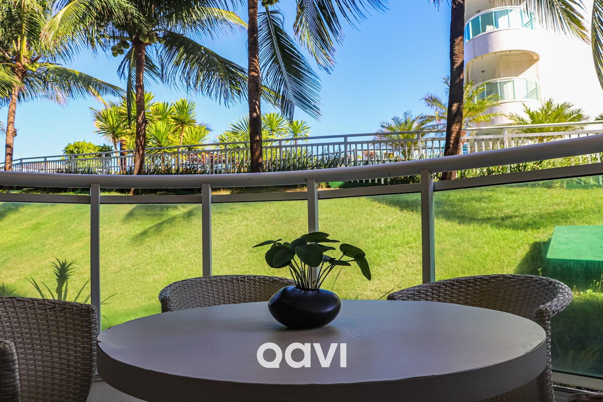 In Mare Bali Flat Premium Maui by Qavi - 1